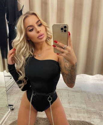 Анкета проститутки Саш - город Хасанай, 22 года, №927